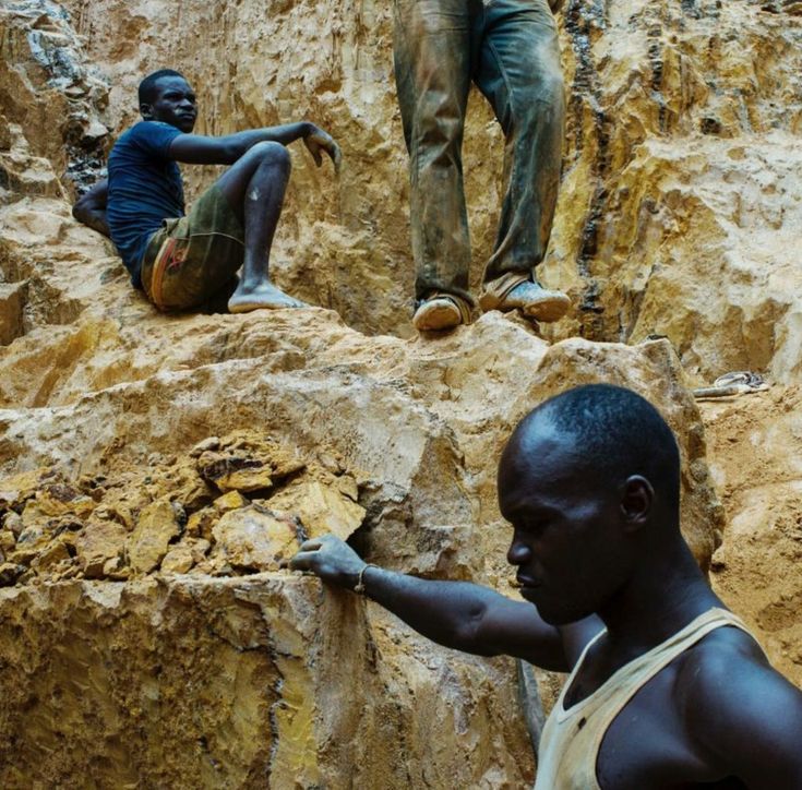 Mobile phones built on&nbsp;exploitation